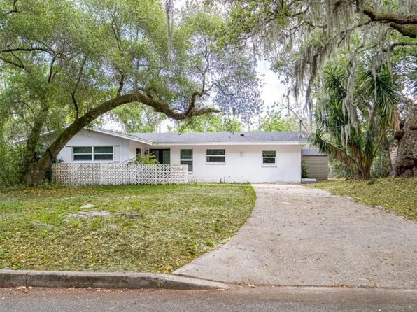 633 Hermits Trl, Altamonte Springs, FL 32701