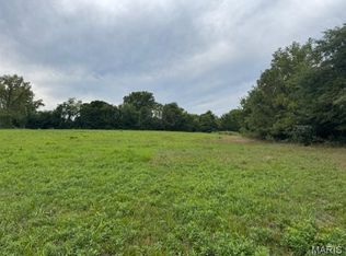 532 Home Dr, Saint James, MO 65559