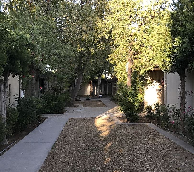 1st image of 2550 N Maroa Ave APT C