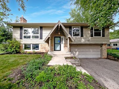 5630 Woodland Rd, Minnetonka, MN, 55345