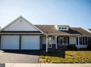 927 Cambridge Dr, Manheim, PA 17545