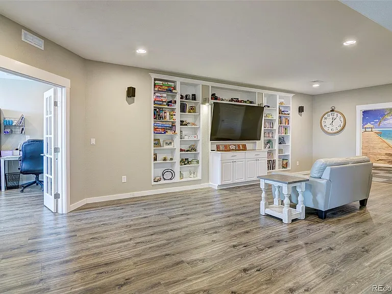 42105 Plantation Cir — Photo 24