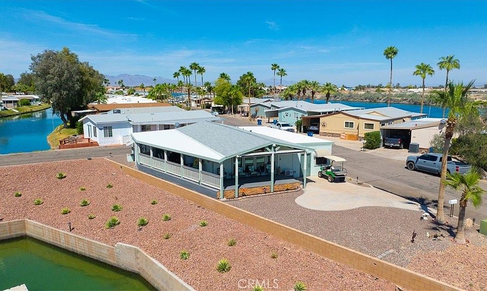 1st image of 551 Beach Dr