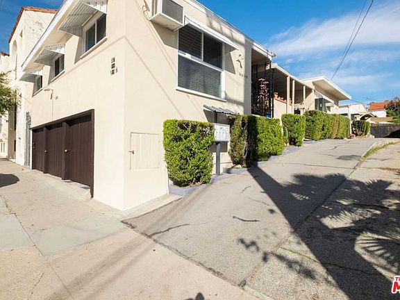 2nd image of 6818 N Figueroa St