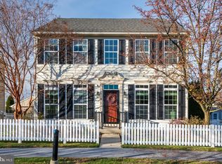 812 Wren Ln, Cochranville, PA 19330