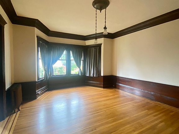 4th image of 1650 Sacramento St APT 4