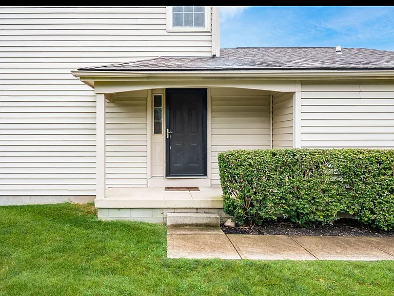 5464 Ambrosia Ave — Photo 3