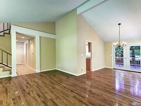 5th image of 16209 NE 95th Ct