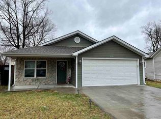 434 W 4th St, Junction City, KS 66441