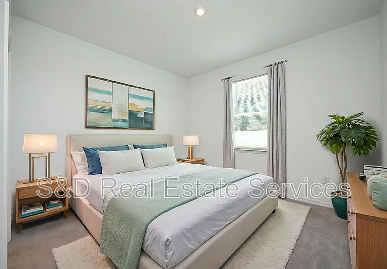 685 Crown Rose Dr — Photo 14