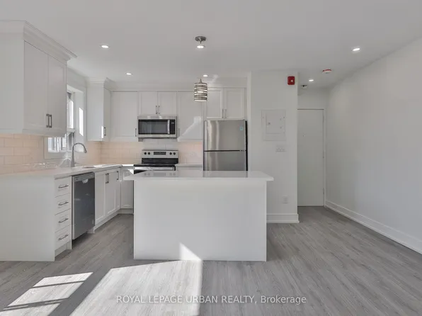 2841 Keele St, Toronto, ON