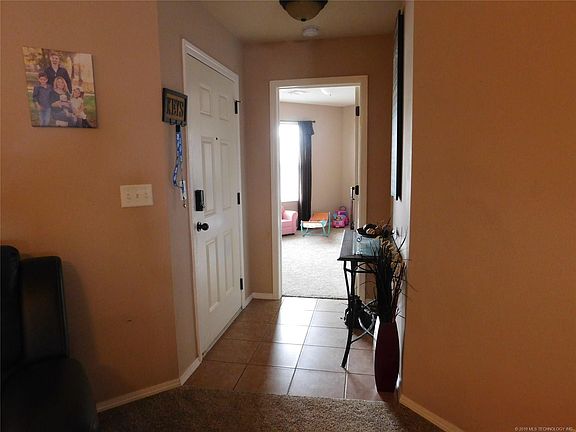 3rd image of 9696 E Swan Dr