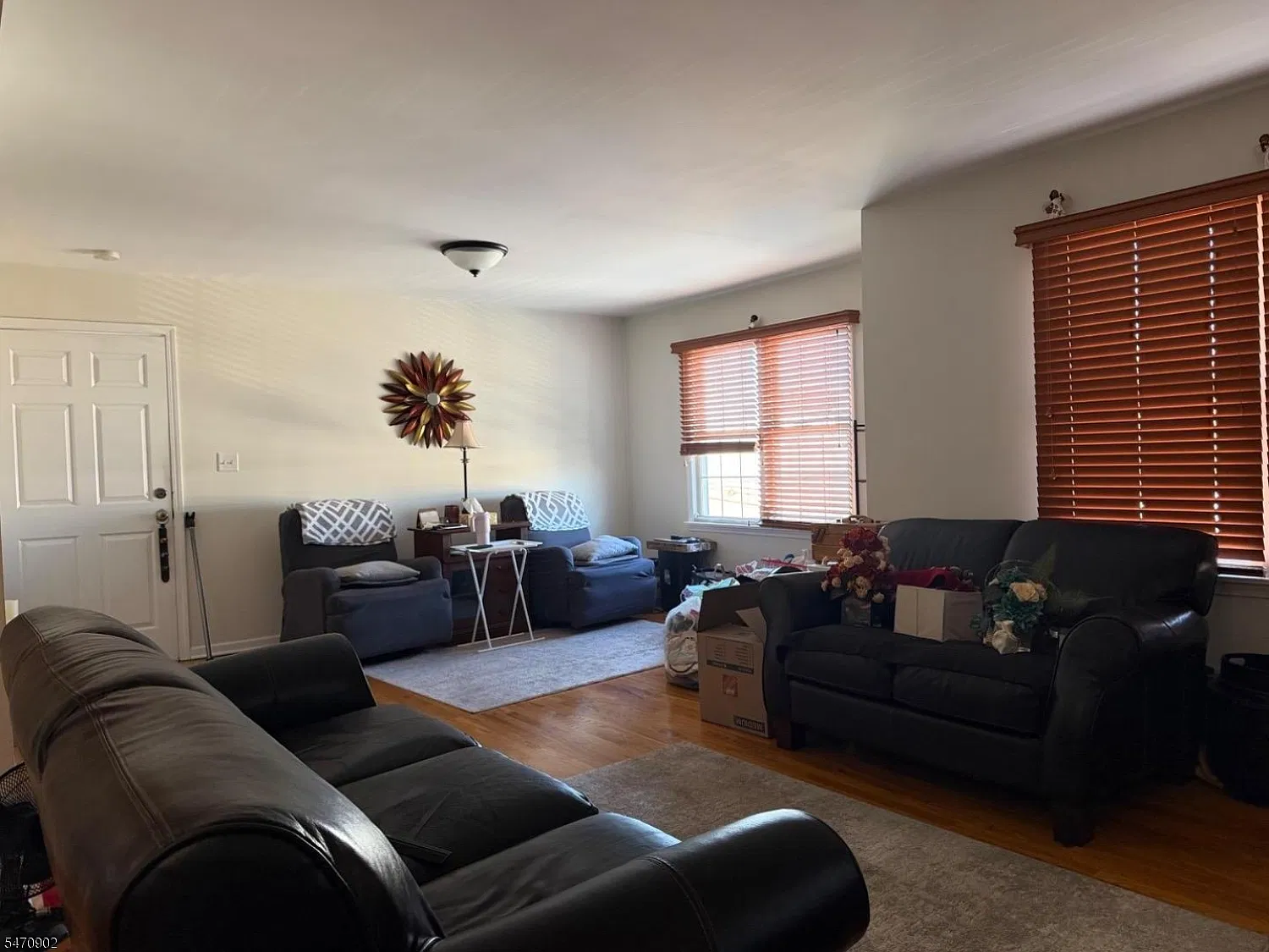 3 bed, 2.0 bath, $2,450 — Photo 2