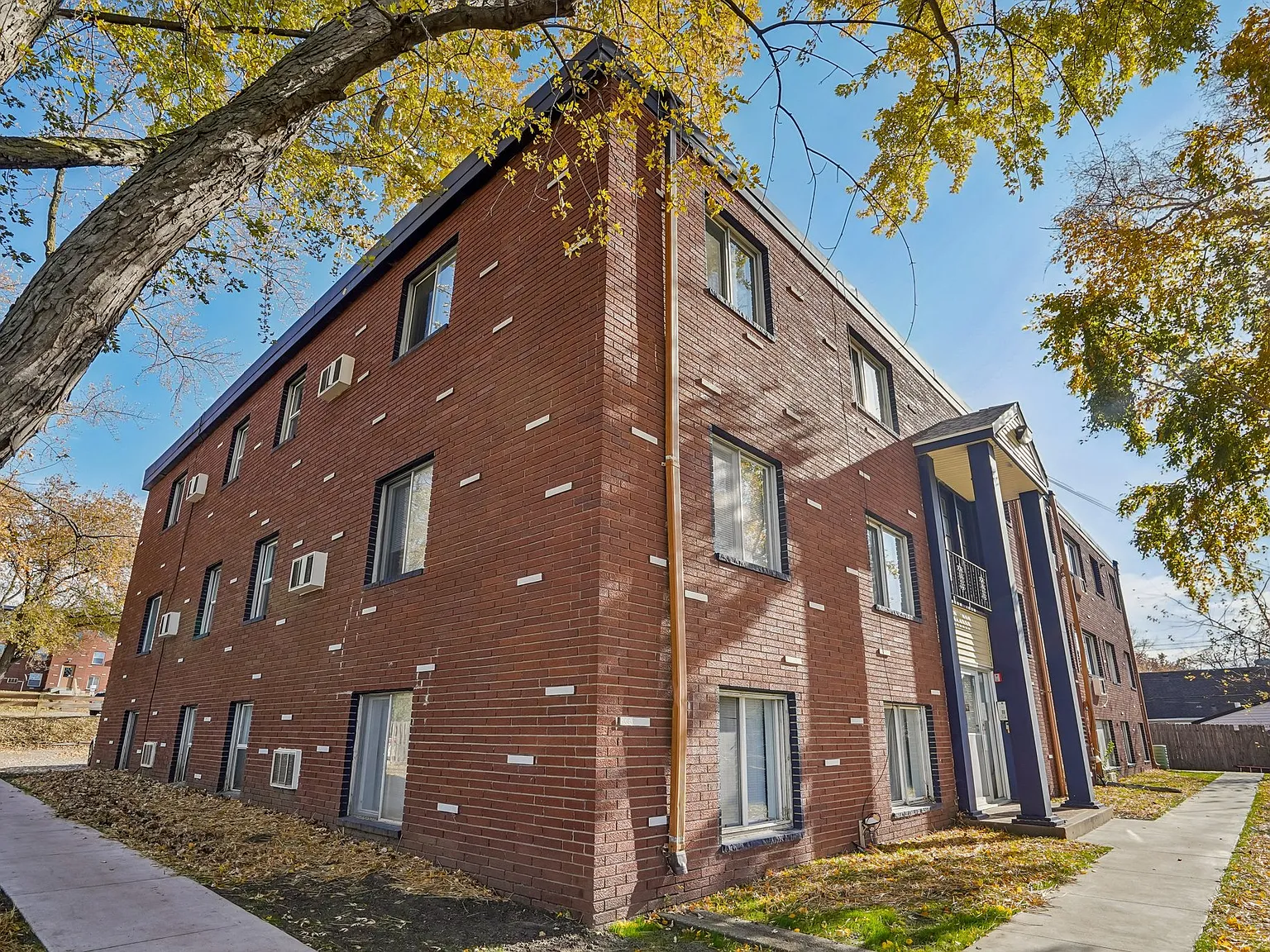 Keller Flats — Photo 1