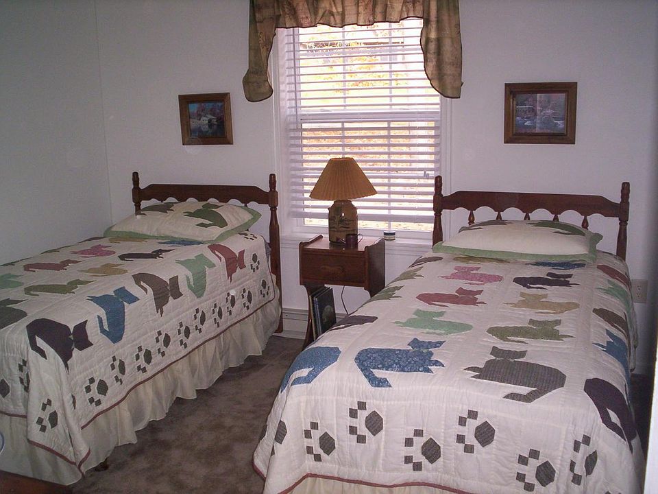 2nd image of 10 Cherry St #21