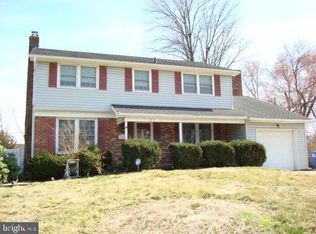 137 Brentwood Dr, Mount Laurel, NJ 08054
