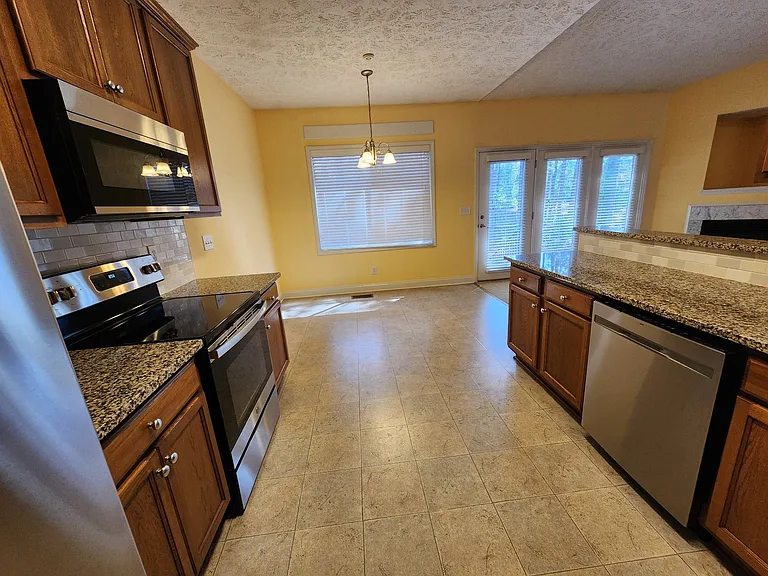 3011 Wetherby Ct — Photo 9