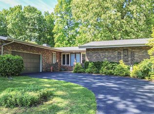 131 Barnes Dr, Paducah, KY 42003