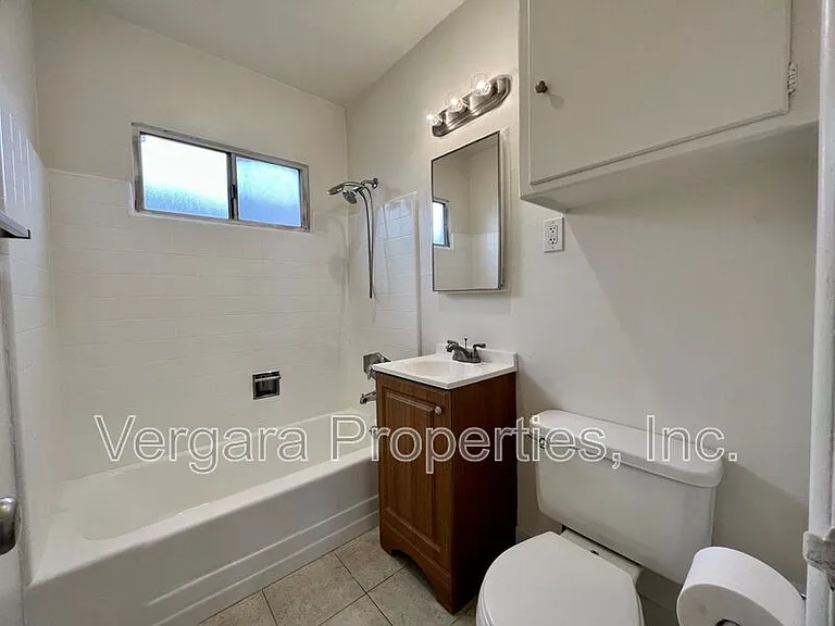 5551 E 23rd St #12 — Photo 9