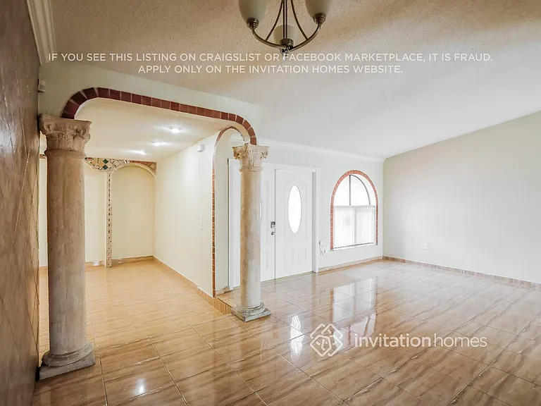 14777 SW 175th St — Photo 3