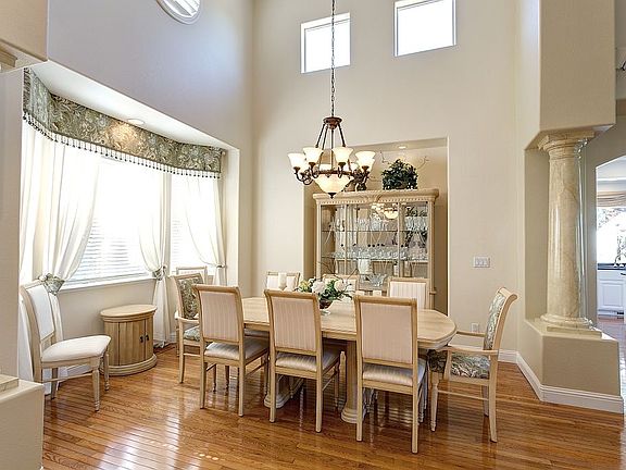 4th image of 5551 Lanai Ct
