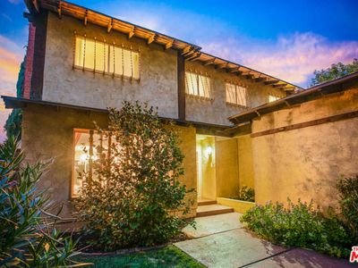 5027 Noble Ave, Sherman Oaks, CA, 91403