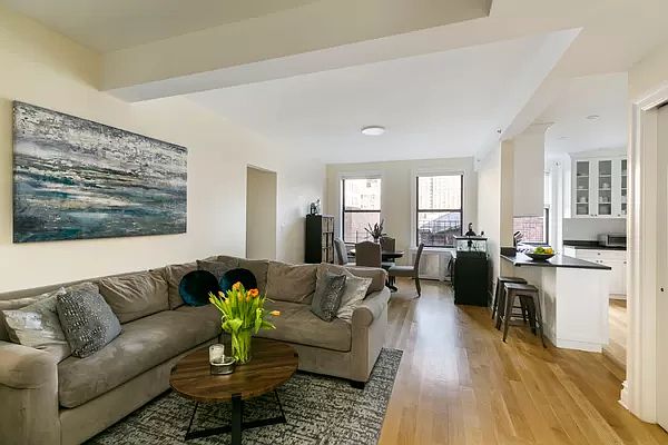 1st image of 203 W 90th St APT 6A