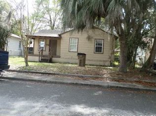 576 NE Lake Dr, Lake City, FL 32055