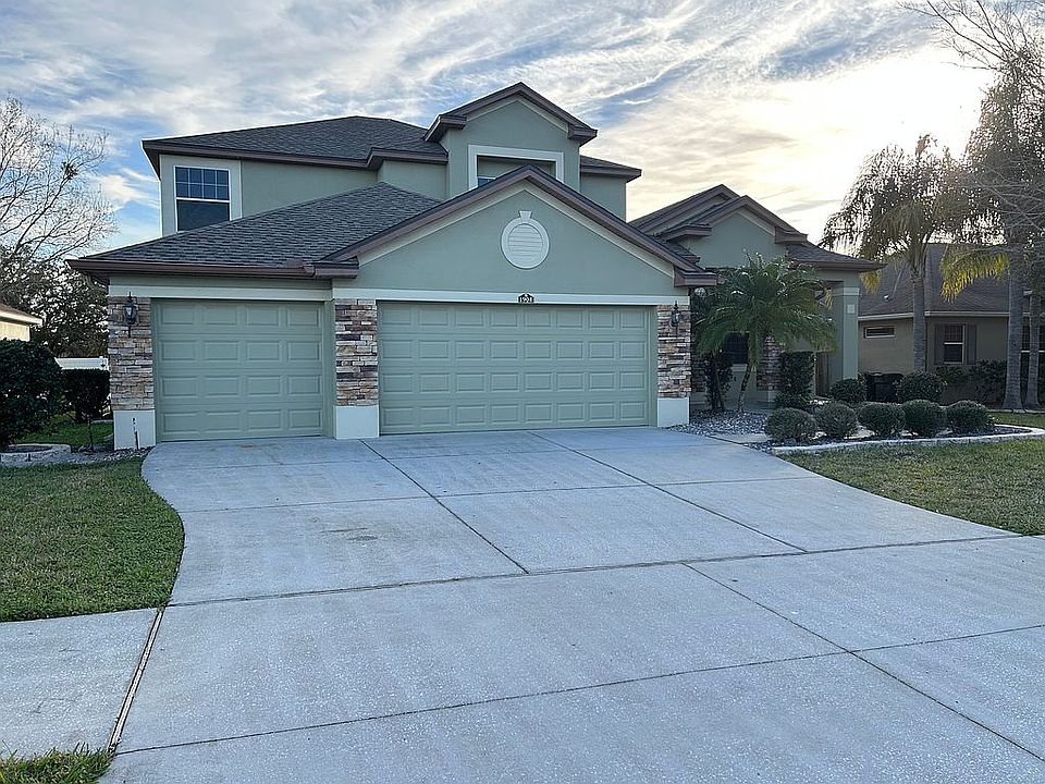 1st image of 1904 Nature Cove Ln