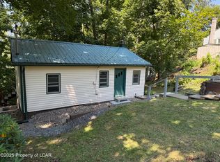 1 Sullivan St, Tunkhannock, PA 18657