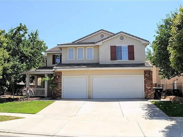 1st image of 1056 Riverbend Cir