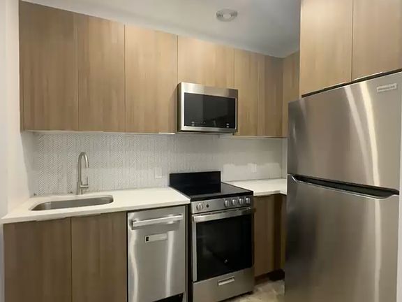 5th image of 1001 Bushwick Ave #2G