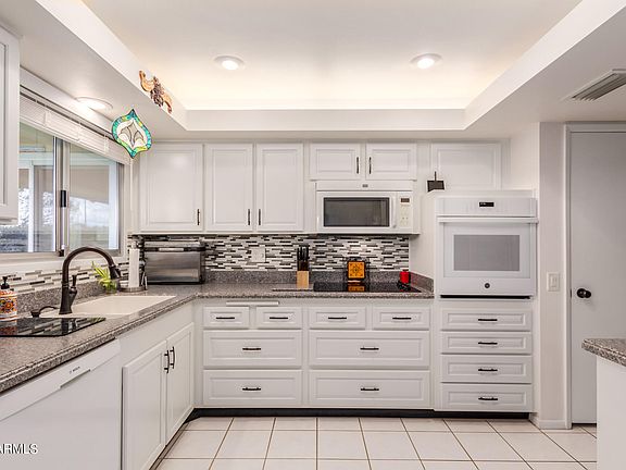 4th image of 18602 N CONESTOGA Drive