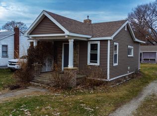 25177 Berry St, Elkhart, IN 46514