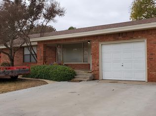 1406 S Aylesford St, Big Spring, TX 79720