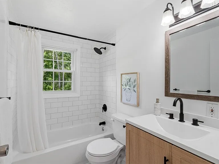 5 Elm St #1 — Photo 23