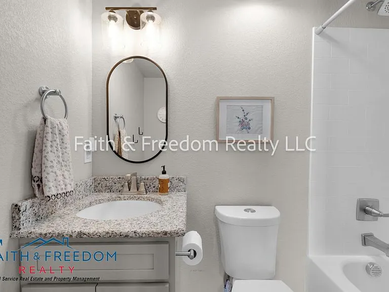 4918 Wolf Moon Dr — Photo 21