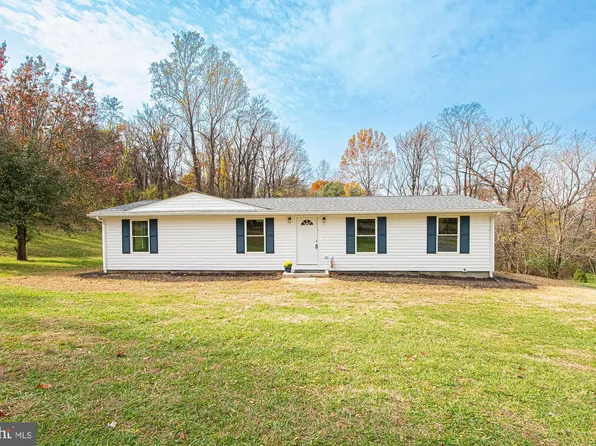 26 Ridgedale Ln, Front Royal, VA 22630