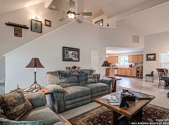 3rd image of 31511 Bulverde Hills Dr
