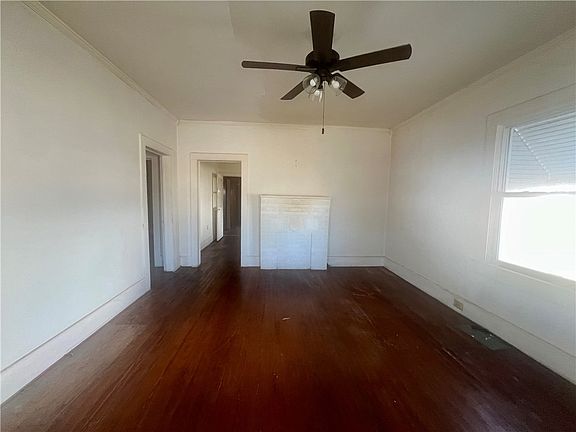 5th image of 550 Leaman Ave
