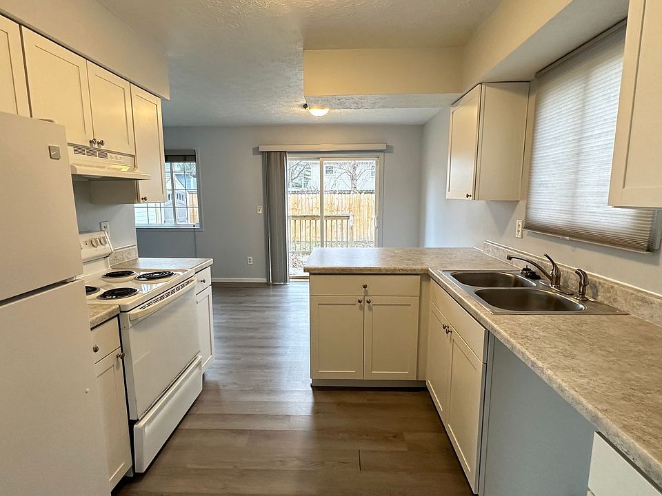 1st image of 501-503 S Village Ct #6813B3871