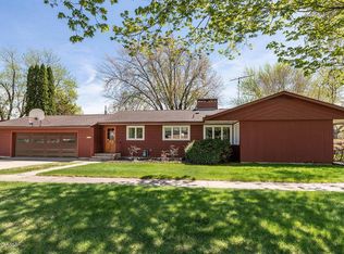 1203 S Garden St, Lake City, MN 55041