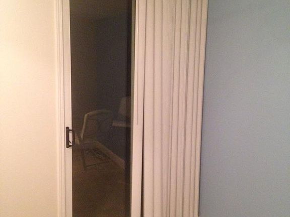 4th image of 6000 Oakwood Dr #1Z