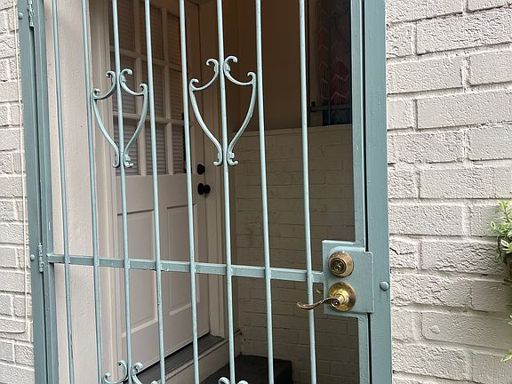 5th image of 751 Louisiana Ave #3C