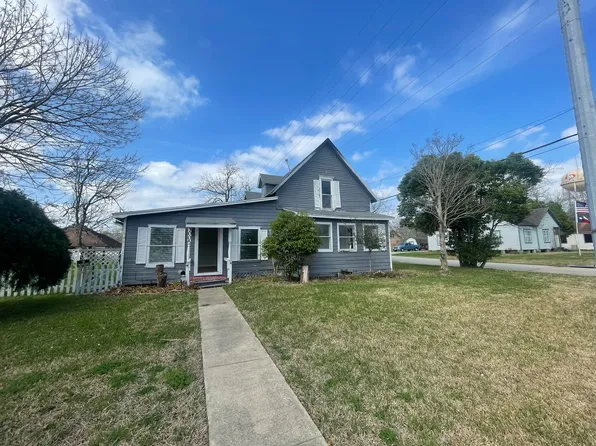 300 S 3rd St Unit A, La Porte, TX 77571