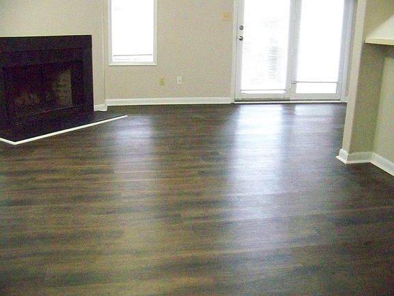 5th image of 663-2 Bartons Landing Pl