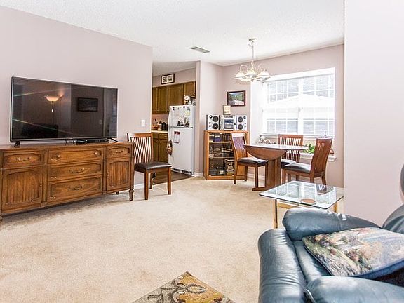 2nd image of 1925 Malvern Ave #1d4d8b2a6