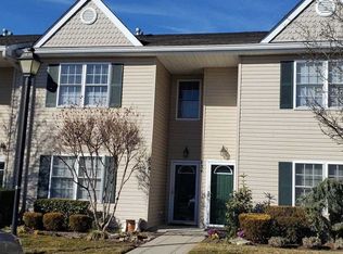 835 Madeira Blvd, Melville, NY