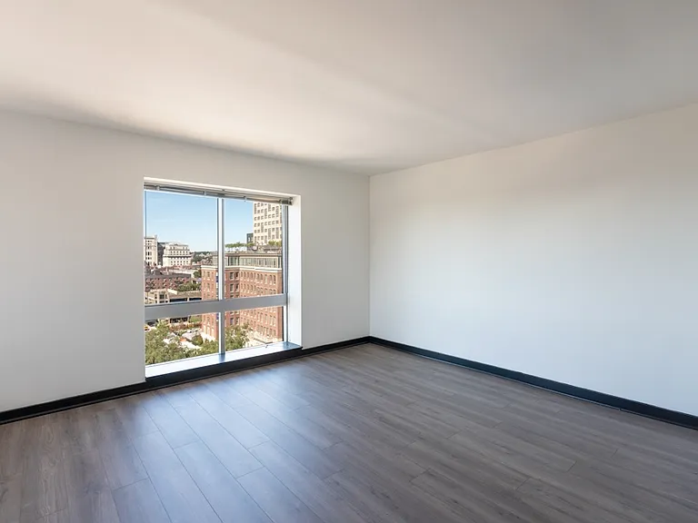 15350 89th Ave #1115 — Photo 3