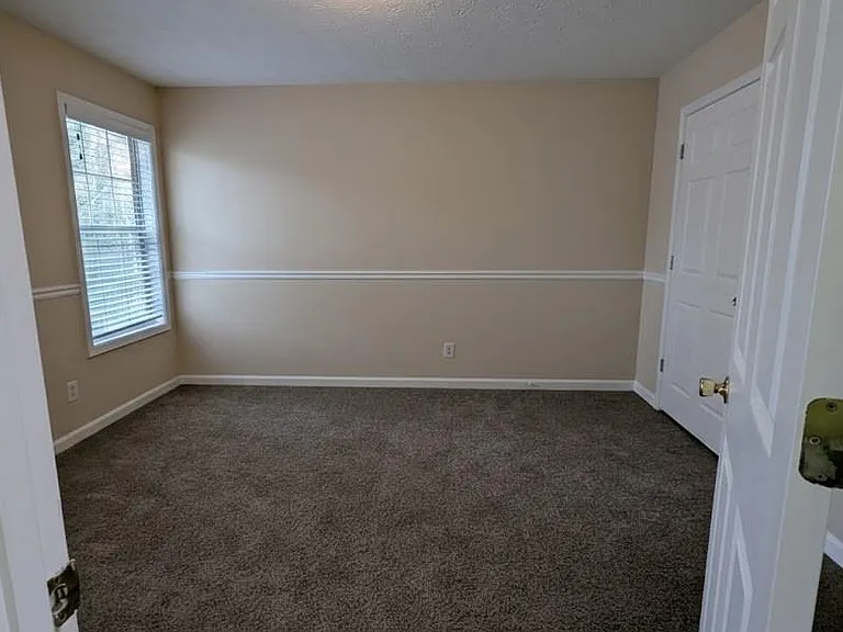 710 Suwanee Lakes Cir — Photo 21